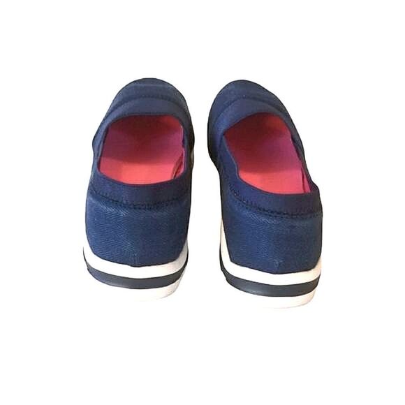 Lands' End Blue Canvas Slip On Shoes Size 7B - Picture 3 of 5